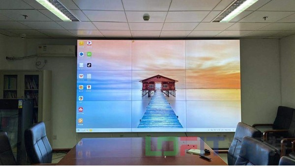摩登60.88拼缝拼接屏助力北京海淀区火箭军某部中心会议室